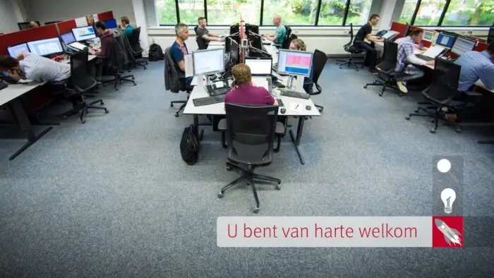 Dia met beeldvullende foto met authentieke, eigen foto
